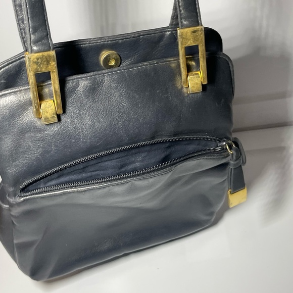 VINTAGE 80s 90s Tempo Design Black Leather Bag Gold Hinge Hardware - Picture 5 of 15
